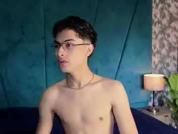 aaron_eze on Chaturbate 
