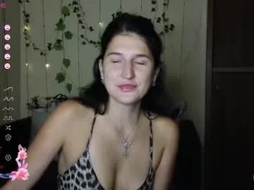 alianna_solo_kiss on Chaturbate 