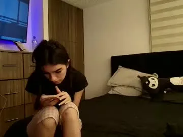 darkpleasuress model from cb