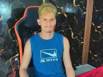 davilap_toyboy's avatar