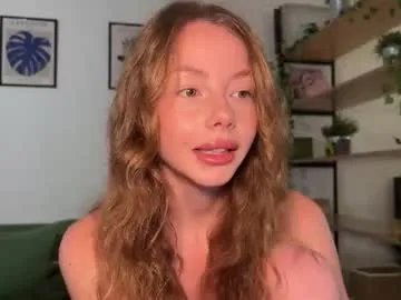 elli_harmon on Chaturbate 