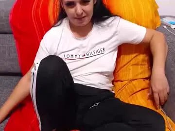 jessiestar3 on Chaturbate 