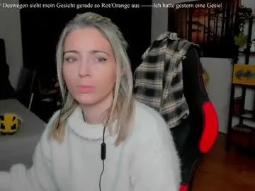 kimilee22 on Chaturbate 