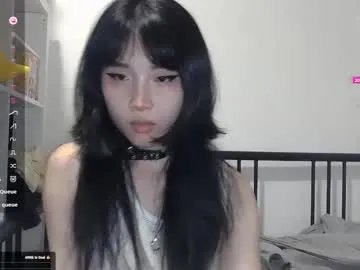 kitty_krush on Chaturbate 