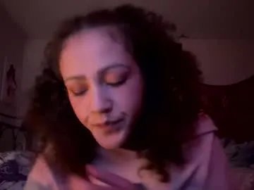 nellbee on Chaturbate 