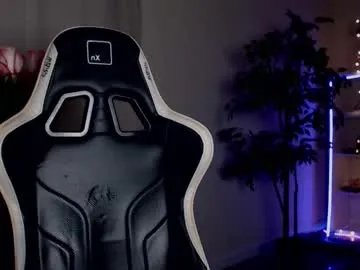 queensy_sins_x on Chaturbate 