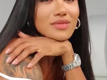 sweetlaurasaenz on Chaturbate 