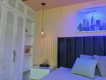 viiolett_lee on Chaturbate 