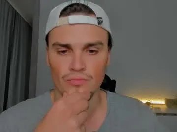 xx_raul_xx_ on Chaturbate 