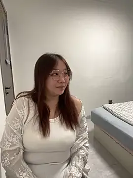 aabdd_2000 on StripChat