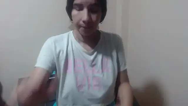 Ainhoa-DTY room chat