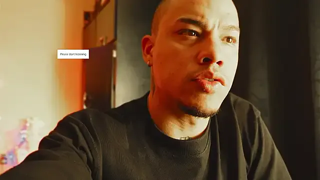 AlphaMasterXxx room chat