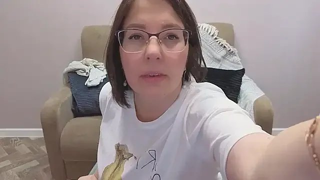 B_Bonya_m on StripChat 