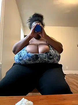 bunbun420247 on StripChat 