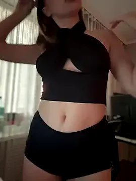 bunnyrich on StripChat 