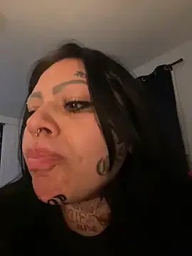 chicanachic13 on StripChat 