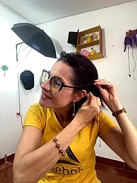 Goddess-Love- on StripChat 