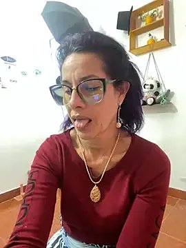 Goddess-Love- on StripChat 