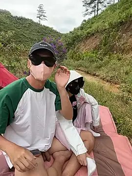 helen-my on StripChat 