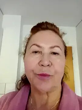 Hottie-Mom on StripChat 