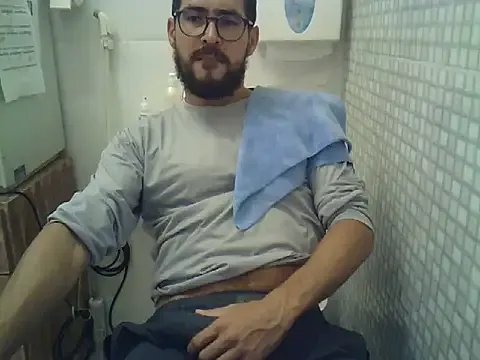 HS-hotsmile on StripChat 