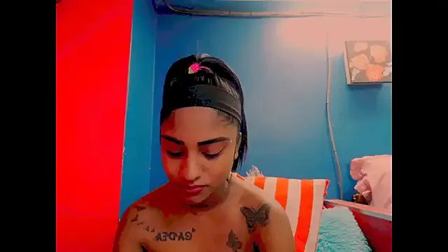 indiansumaya on StripChat 