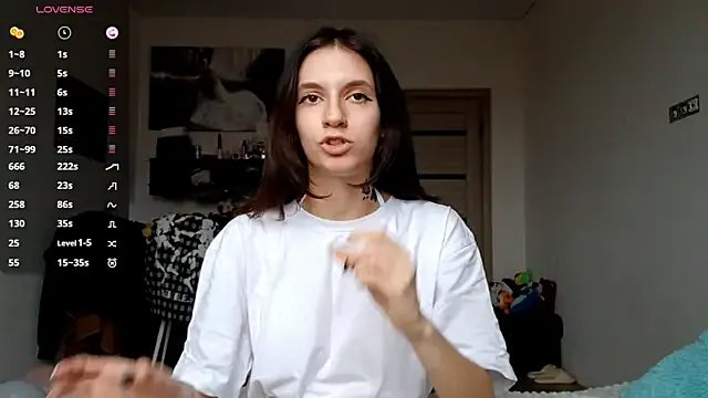 KennaElse on StripChat 