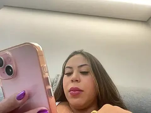 lariic — Sentar no consolo