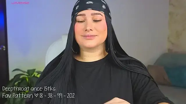 Leaa_Cox on StripChat 