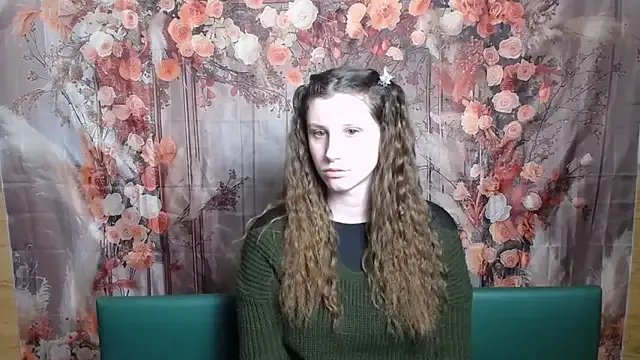 LilianaShine's avatar