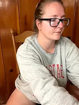 Lizzyloo on StripChat 