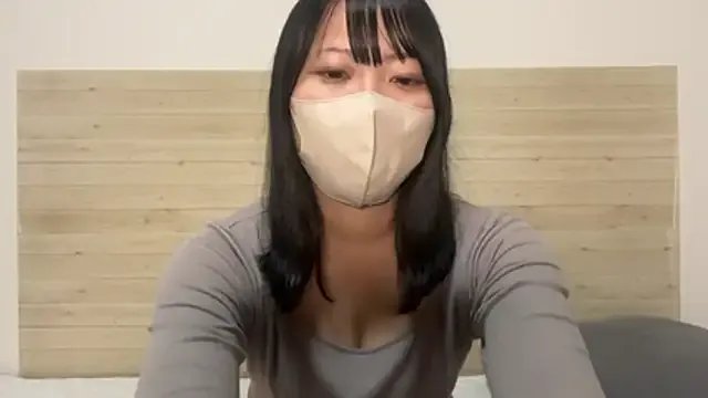 Mao_cute_10 on StripChat
