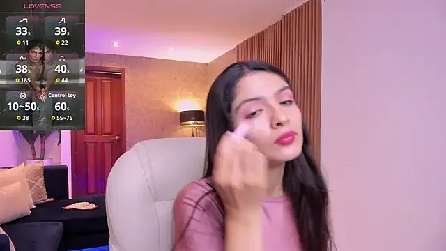 miiaa_evans on StripChat 