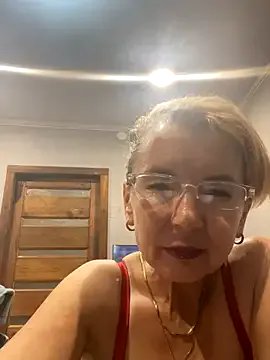 natasha251 on StripChat 