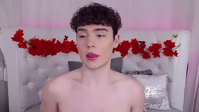 RobbyCharming on StripChat 