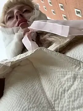 RonnieKiss on StripChat 