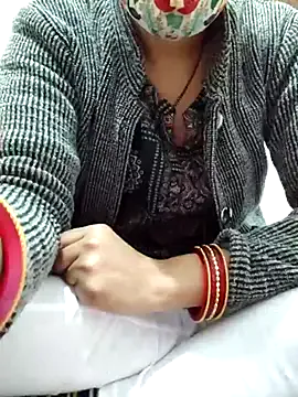 Saishaa on StripChat