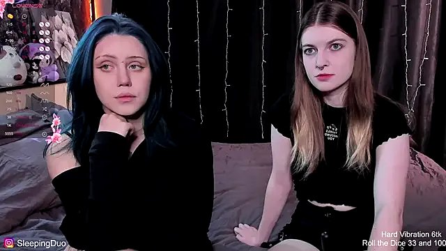 SleepingDuo on StripChat 