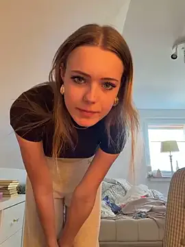 SophiaWestend room chat