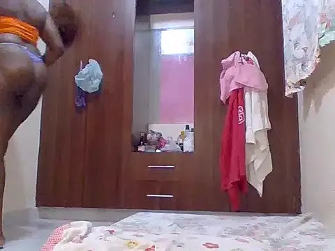 sweet-fancy on StripChat 