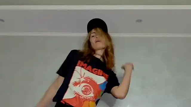 SweetDarling7 on StripChat 